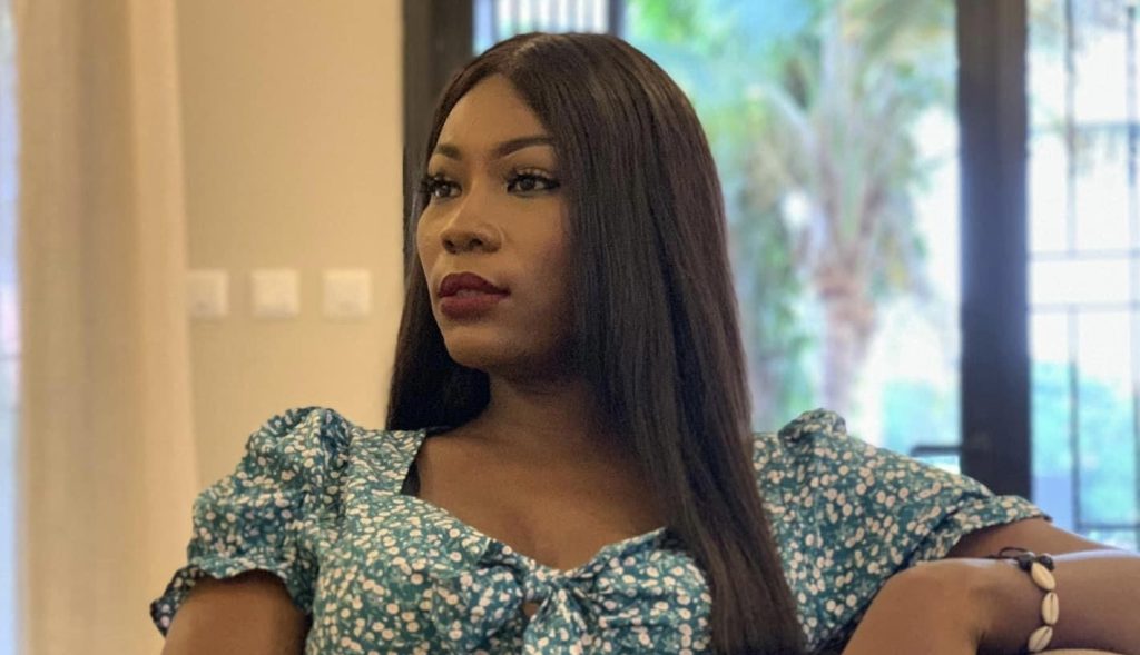 Arrêtée par la police sénégalaise, Khady Diop est devant un tribunal à Dakar Mbour