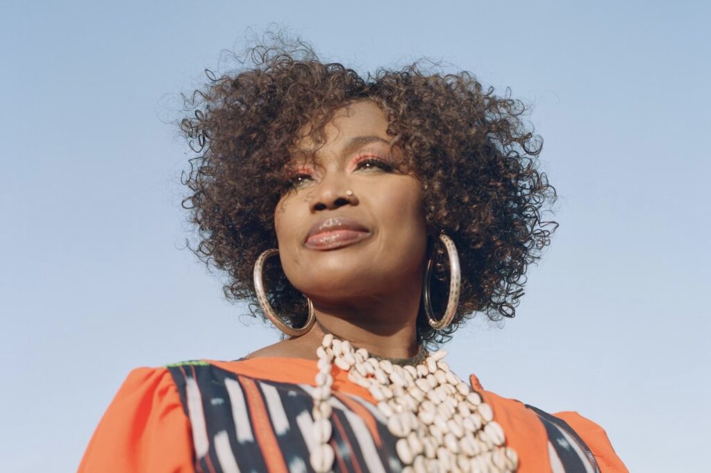 Oumou Sangaré attendue à Conakry pour un double concert