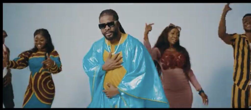 Enfin! Legros LKM balance le clip ‘’Laguinèka’’, un extrait de son deuxième album