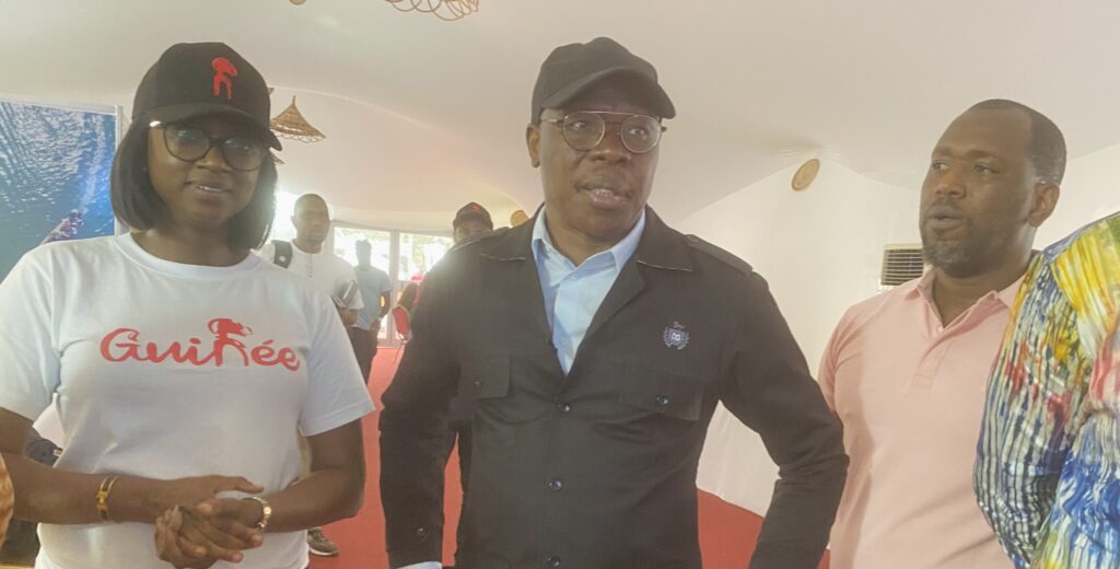 FEMUA 17: A’slfo face à la délégation guinéenne, « vous avez fait fort, vous venez de dépasser le Sénégal »