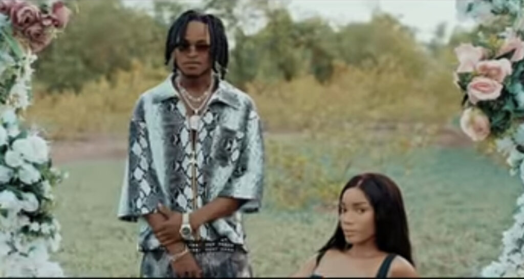 Slim Nary fait l’une des plus belles sorties de ce week-end avec le clip vidéo, ‘’Pour toi’’