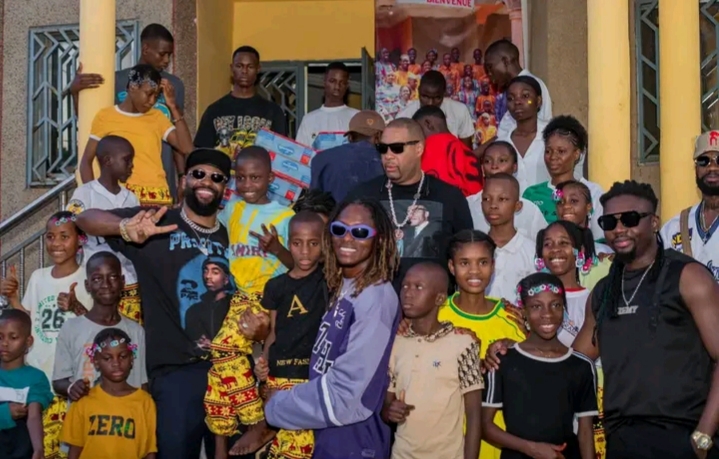Coleah Festival : Lil Sacko offre des vivres à un orphelinat